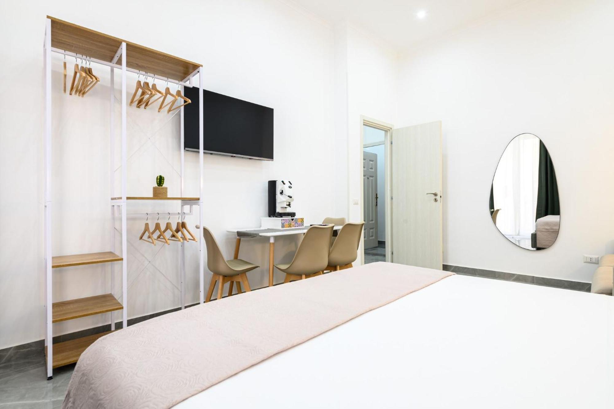 Giordano Suite Center Неаполь Екстер'єр фото